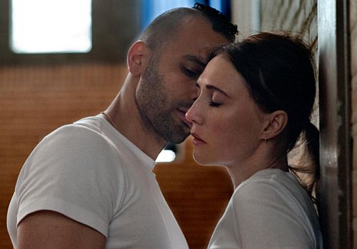 Marwan Kenzari and Carice van Houten in Instinct
